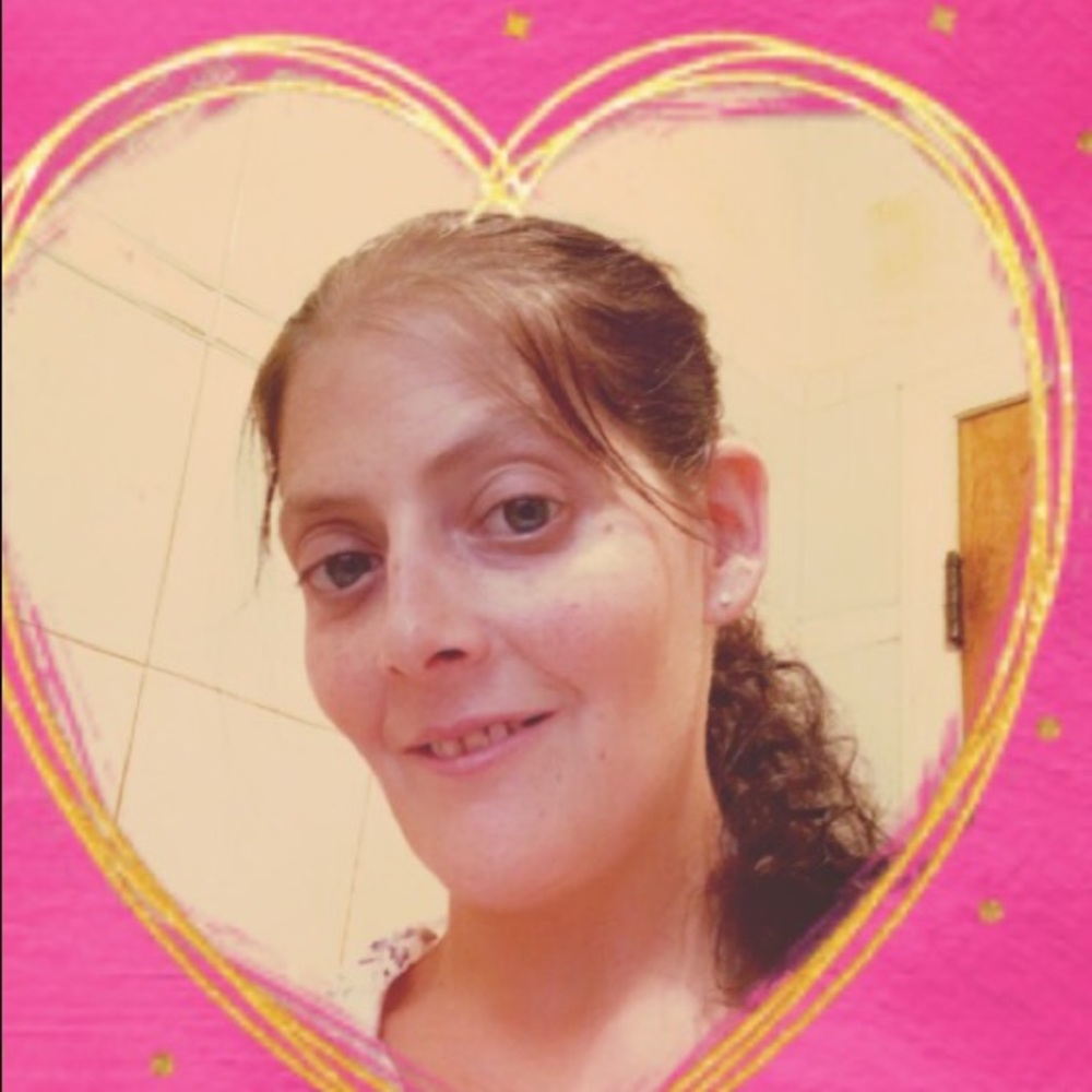 Meet your Posher, Dena